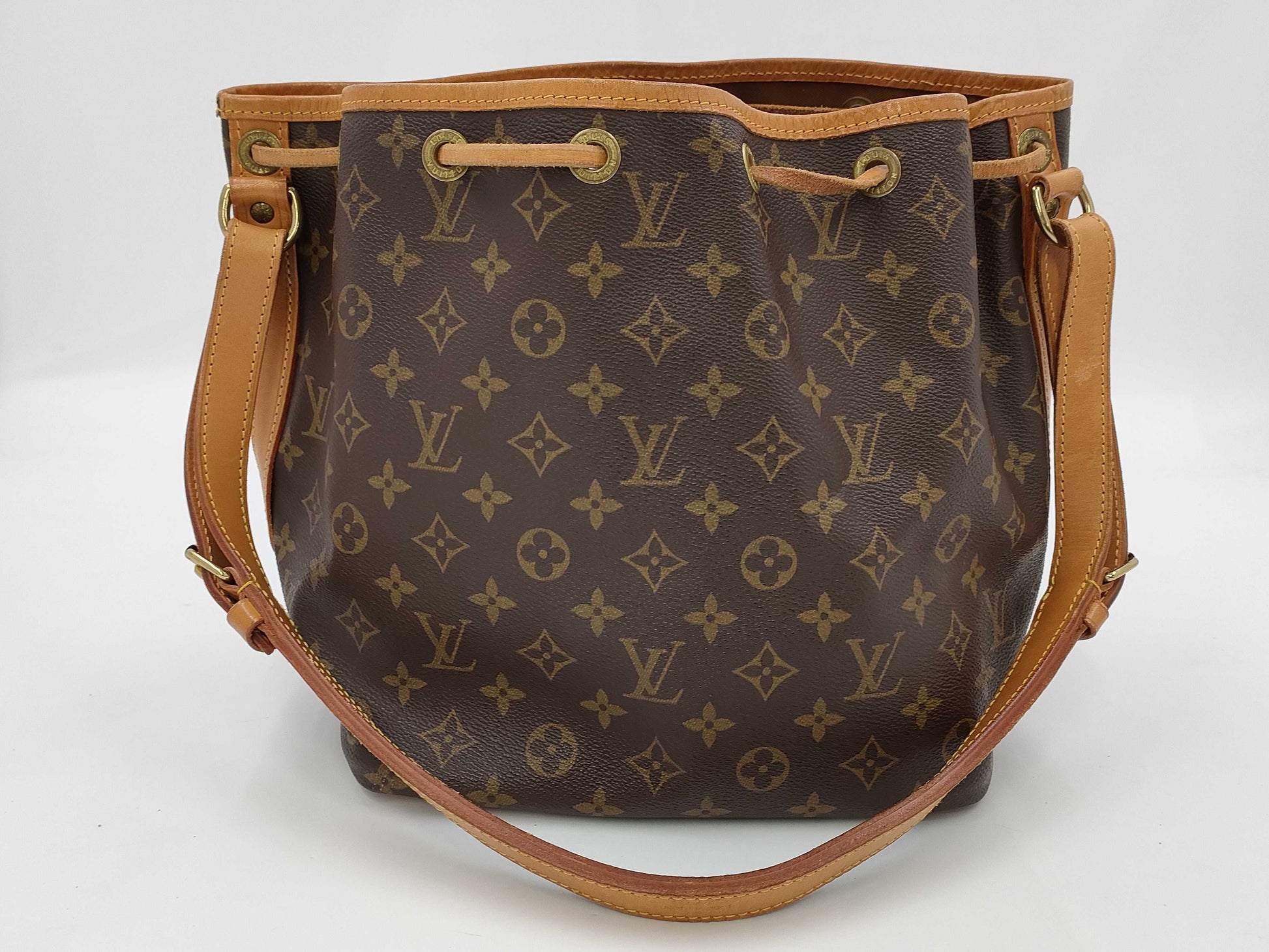 LOUIS VUITTON Vuitton Monogram Petit Noe Shoulder Bag Tote Bag