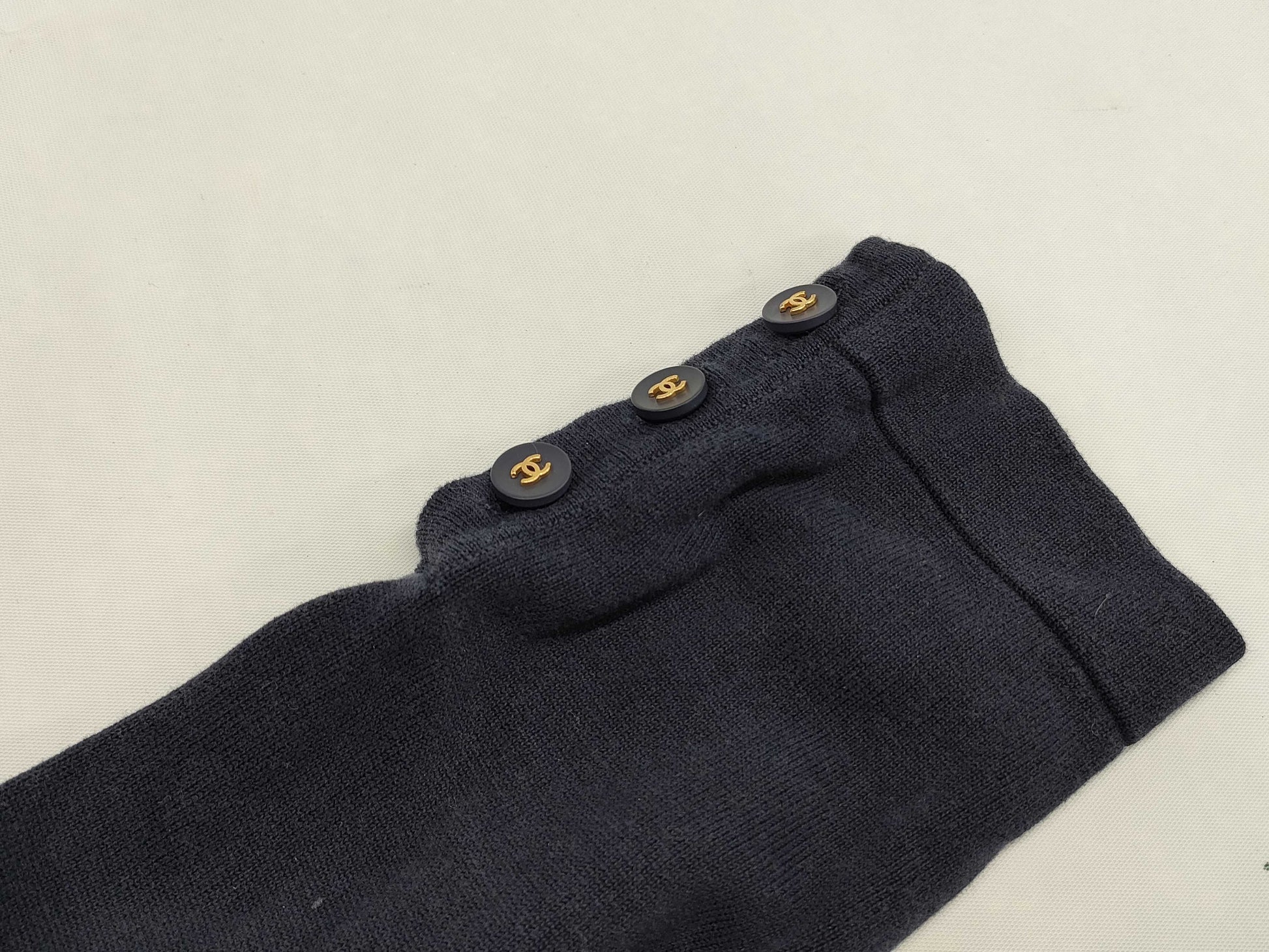 CHANEL CHANEL Coco Button Knitted Cardigan Cardigan