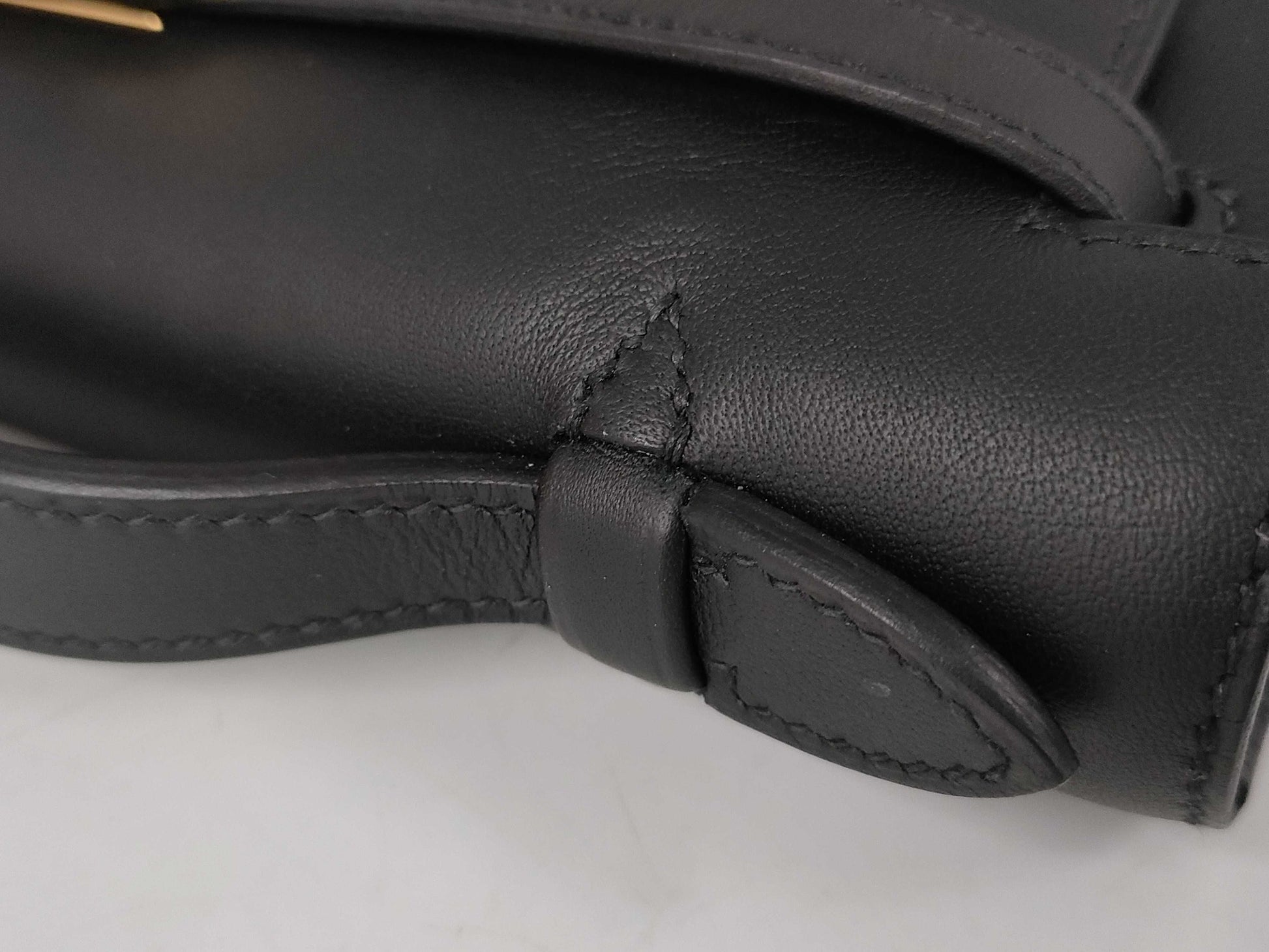 HERMES Pochette Kelly Vosswift Black GP Gold Hardware U-Engraved Handbag