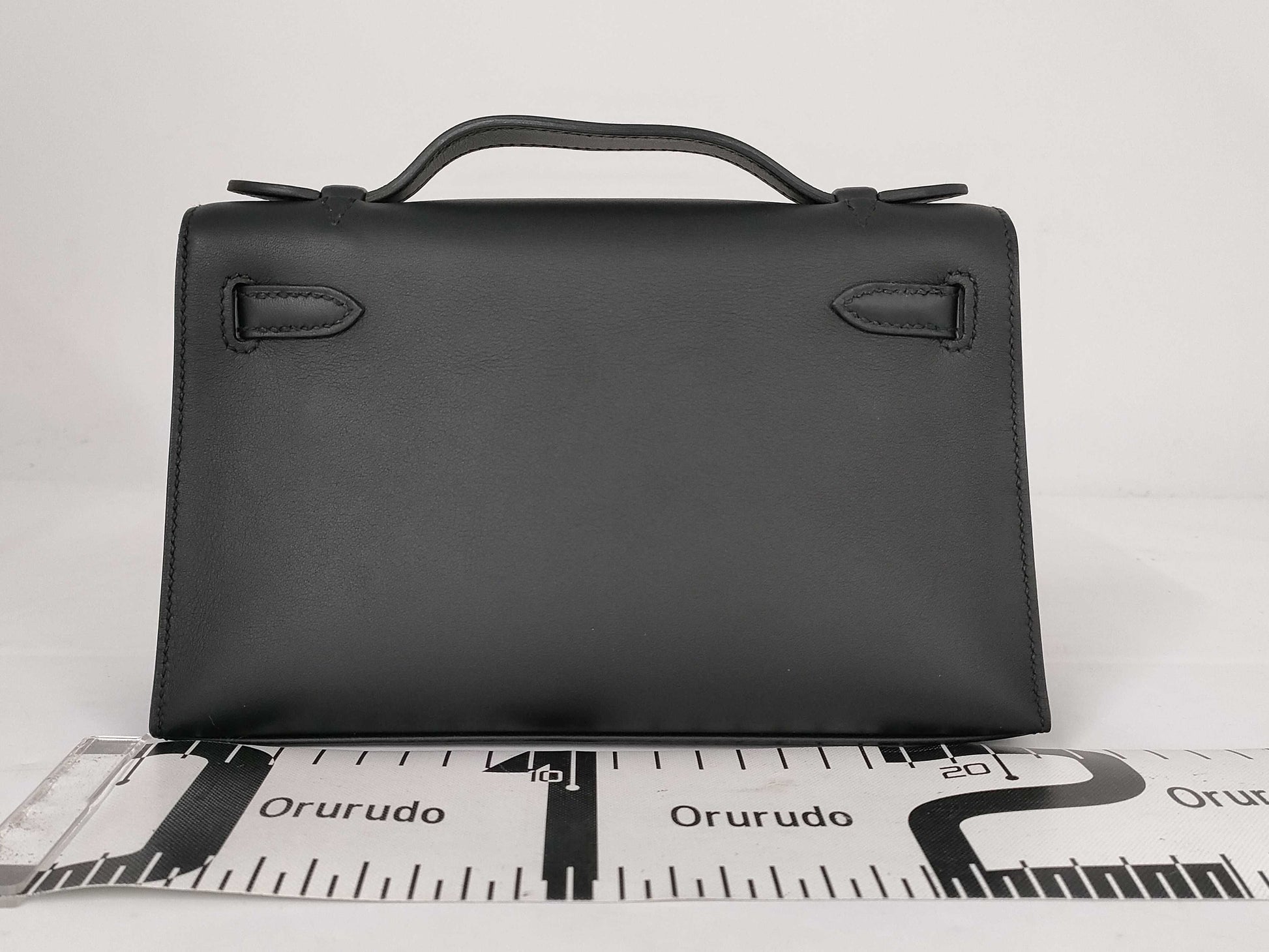 HERMES Pochette Kelly Vosswift Black GP Gold Hardware U-Engraved Handbag