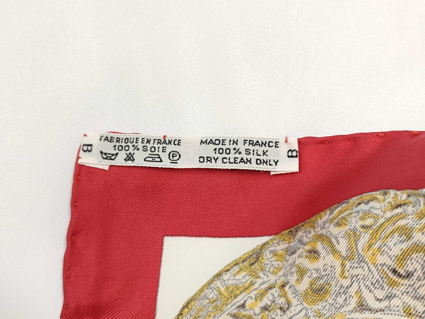 HERMES Carre HERMES Carre 90 Silk Scarf Les Zamerica Red Scarves