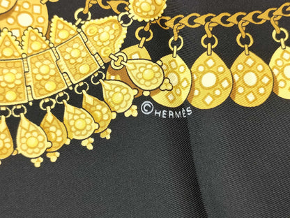 HERMES Carres HERMES Curry 90 Silk Scarf KOSMINA Space Black Scarf