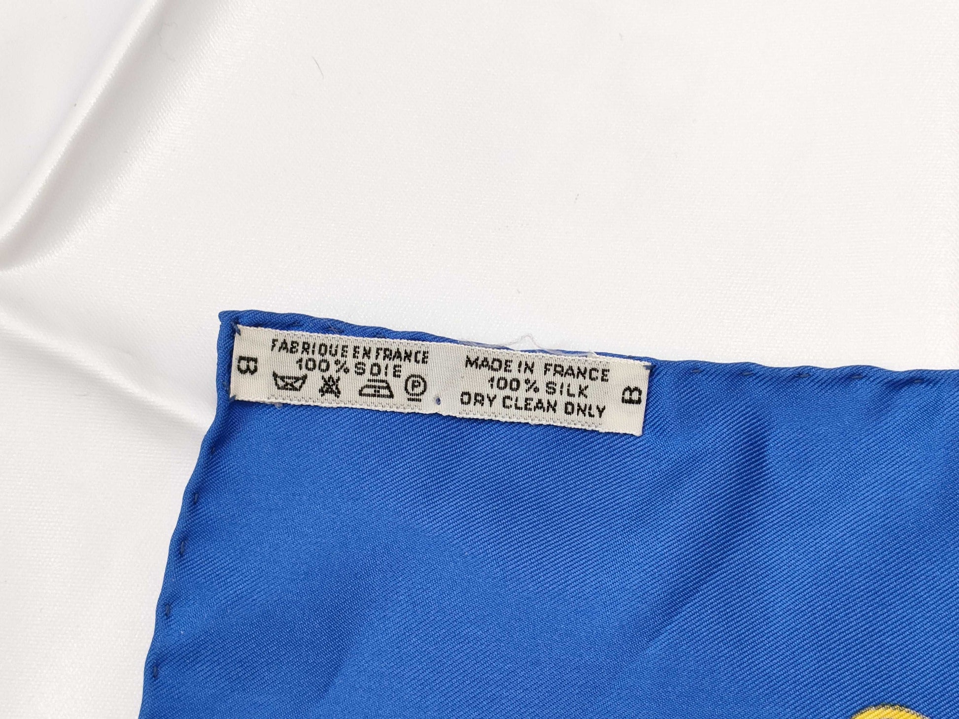 HERMES Boyfriend HERMES Boyfriend 90 Silk Scarf PETITE MAIN Seamstress Blue Scarf