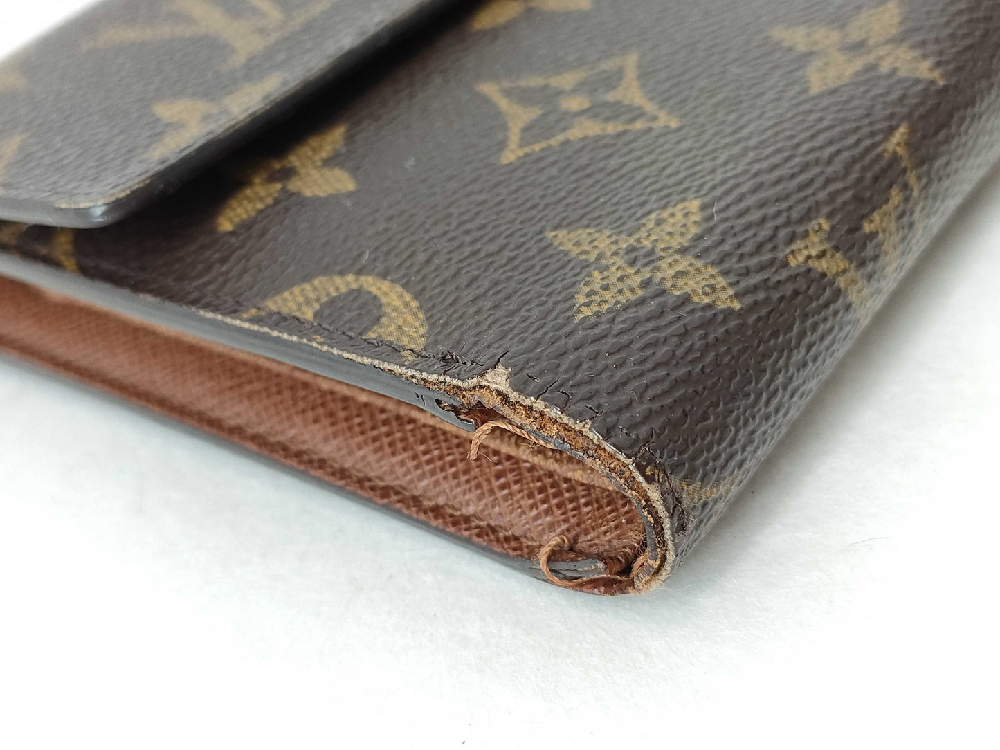 LOUIS VUITTON Monogram LV Monogram Portotresol Etuiy Papier Wallet M61202 Wallet