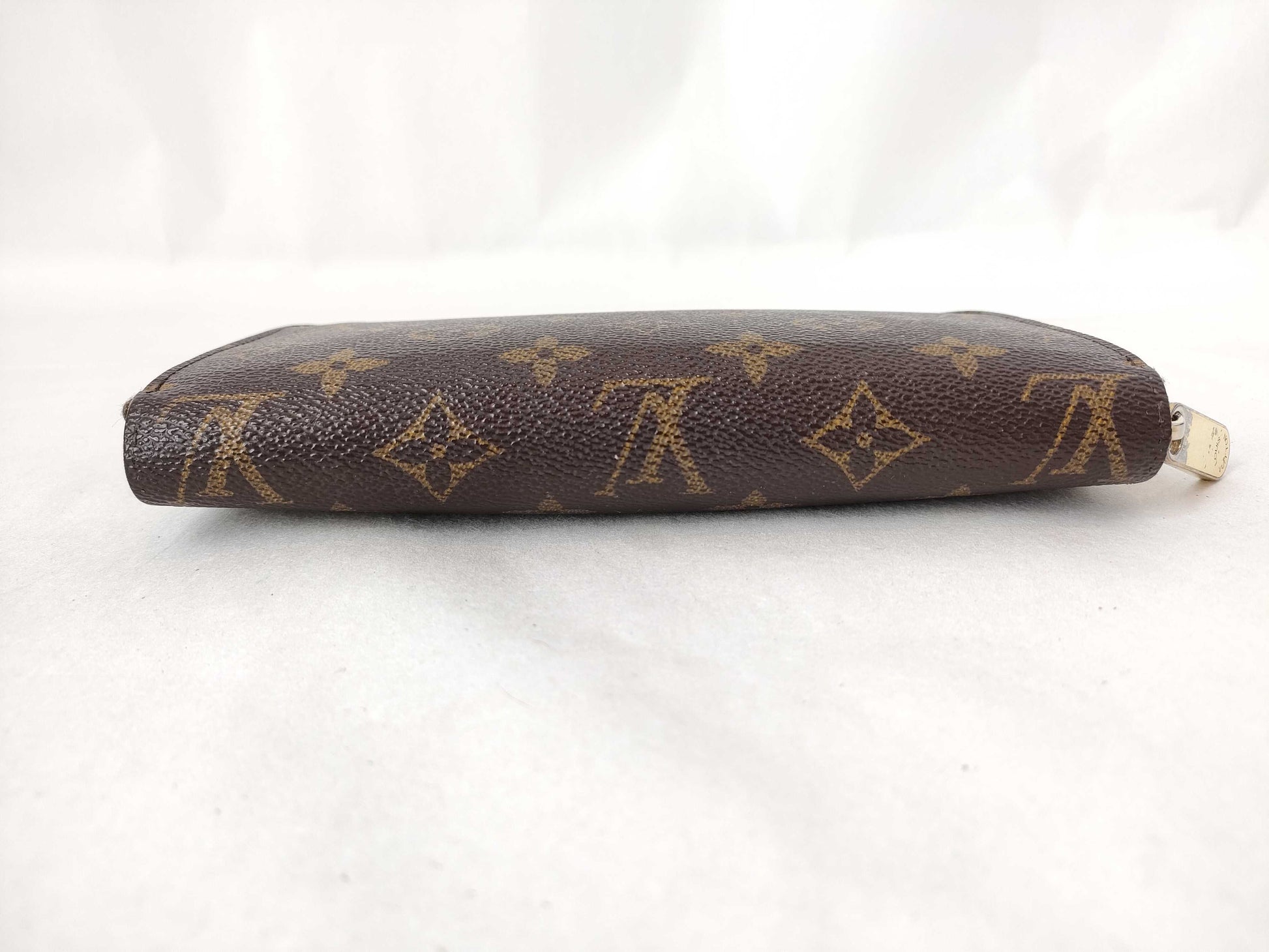 LOUIS VUITTON Monogram LV Monogram Zippy Wallet Long Wallet M41895 Hoosha Wallet