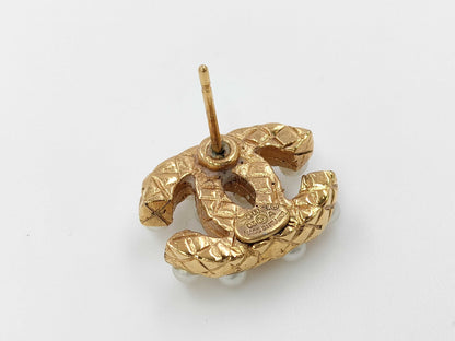 CHANEL CHANEL Cocomark Fake Pearl Earrings 03A Catch x1, Fake Pearls x2 Missing Earrings