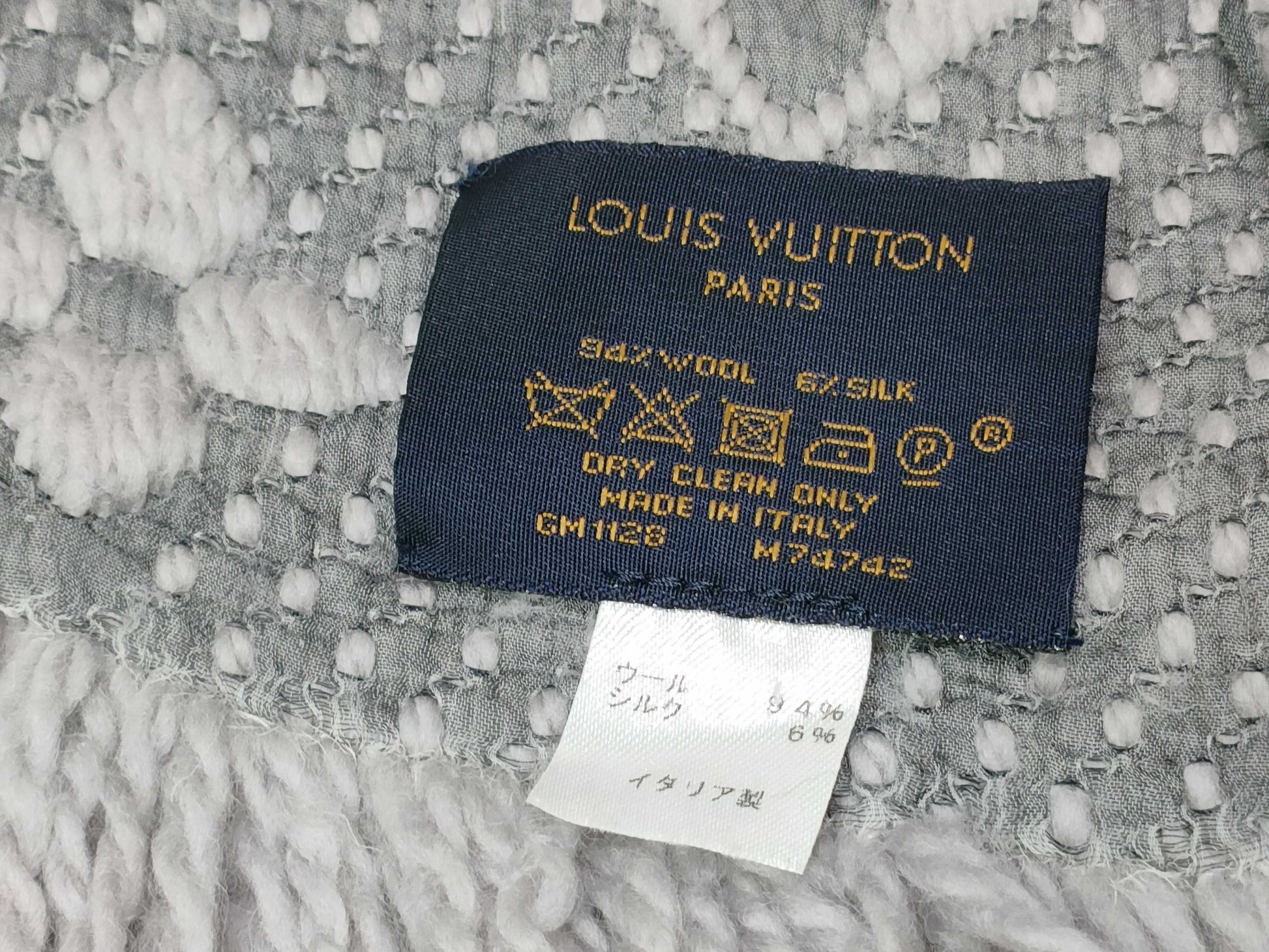 LOUIS VUITTON Monogram Echarpe Logomania M74742 Griperl GM1128 Muffler