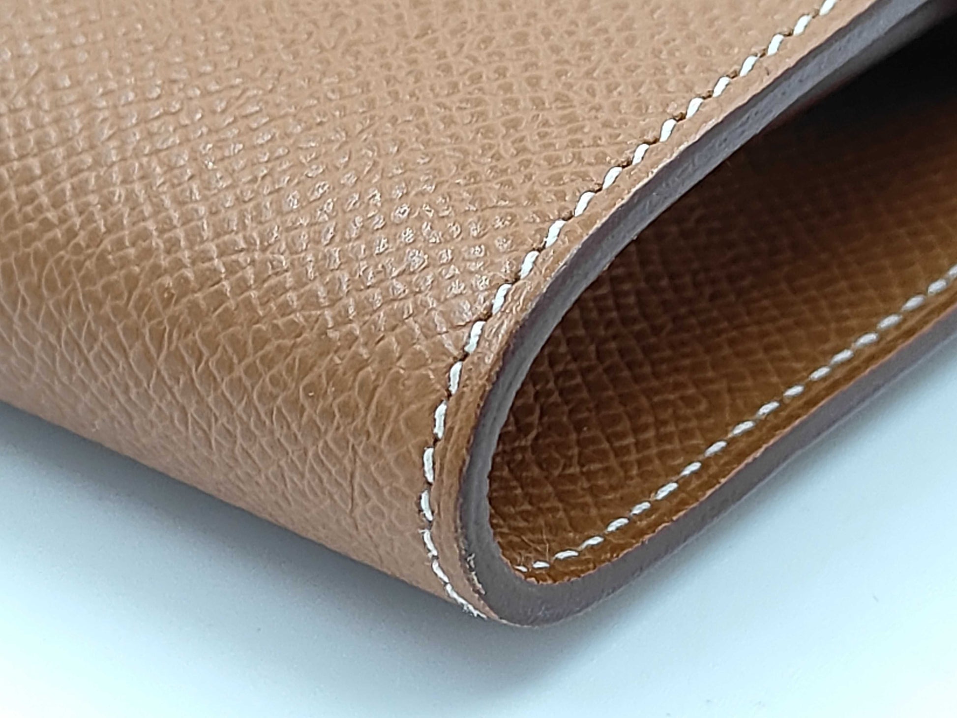 HERMES Kelly to Go Epson Gold Gold Hardware U Engraved Shoulder Bag