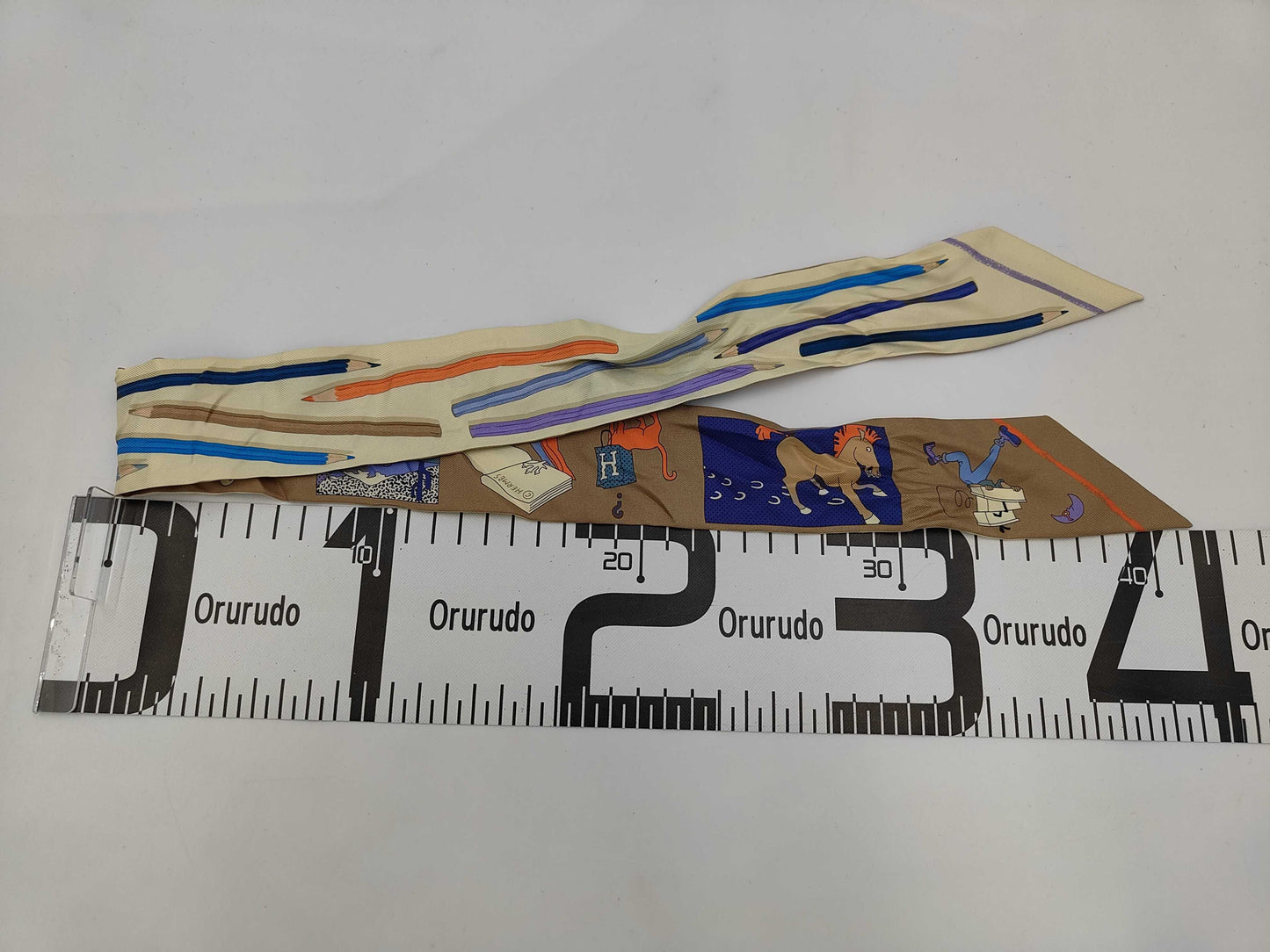 HERMES Twiley Get out your colored pencils! Carre Libre and other accessories