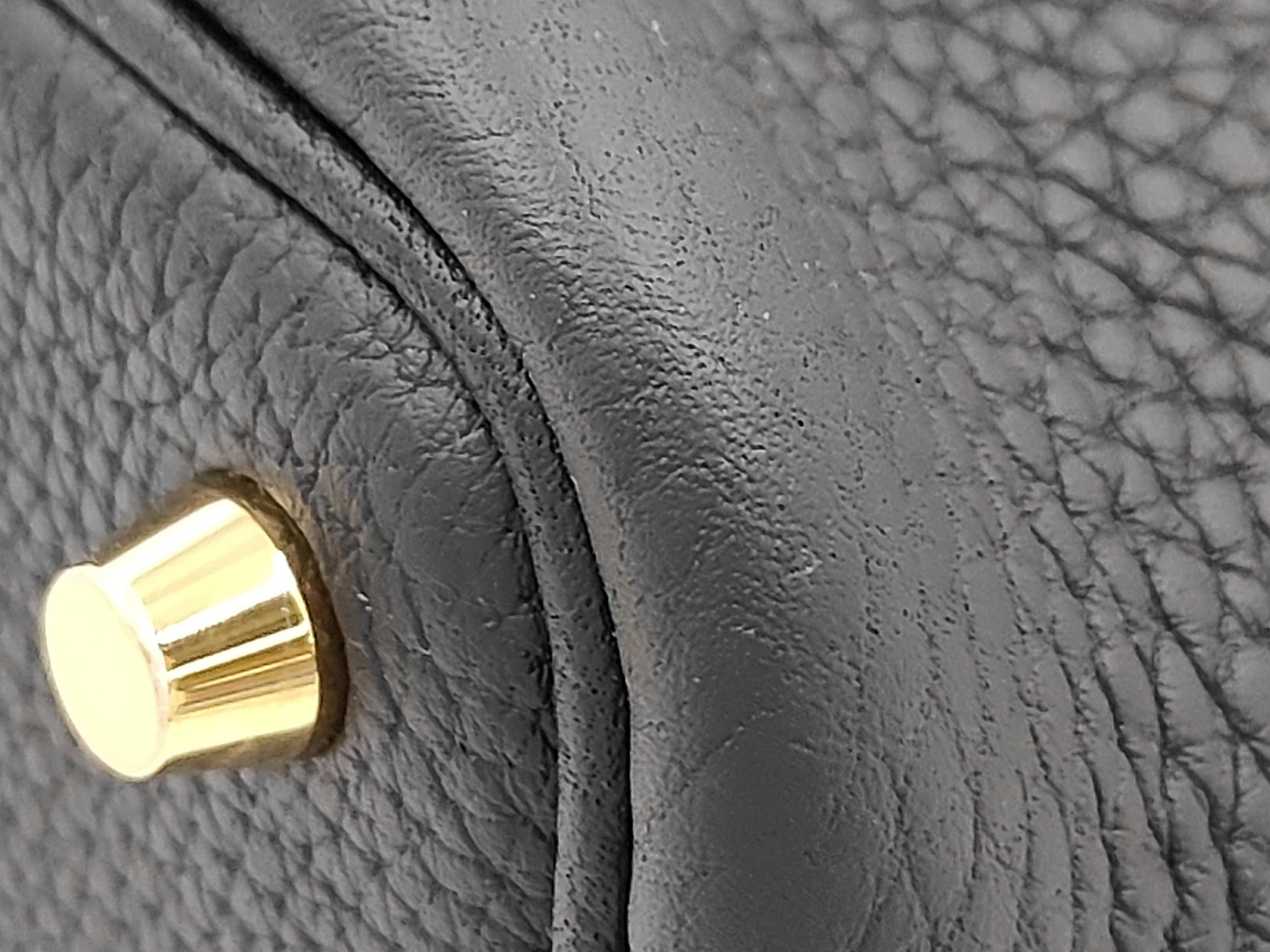 HERMES Picotan Lock 18 PM Black Black Gold Hardware K-Engraved Topo