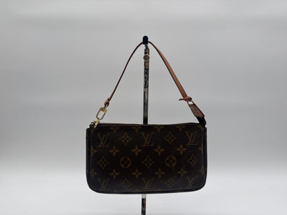 LOUIS VUITTON LOUIS VUITTON Pochette Accessoir Monogram Pouch Pouch