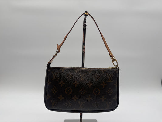 LOUIS VUITTON LOUIS VUITTON Pochette Accessoir Monogram Pouch Pouch