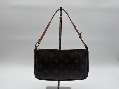 LOUIS VUITTON LOUIS VUITTON Pochette Accessoir Monogram Pouch Pouch