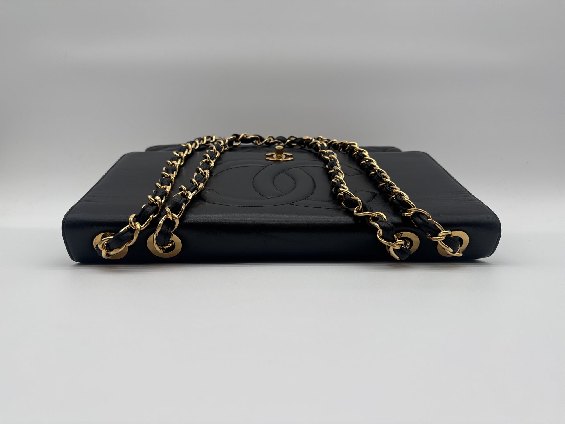 CHANEL CHANEL Shoulder Bag Deca Matlasse Coco Mark Turnlock Gold Fittings Black Shoulder Bag
