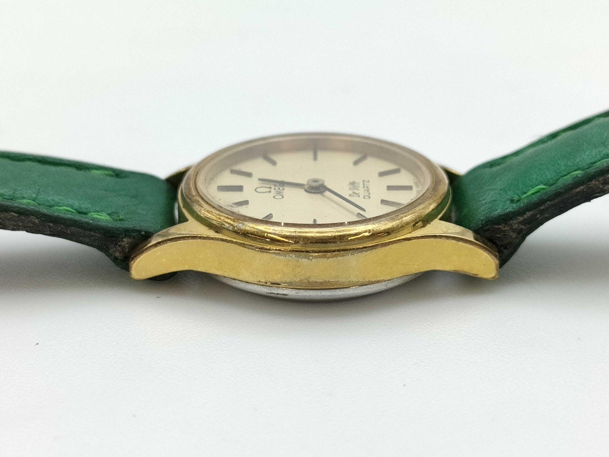 OMEGA 1350 Quartz Women's Watch