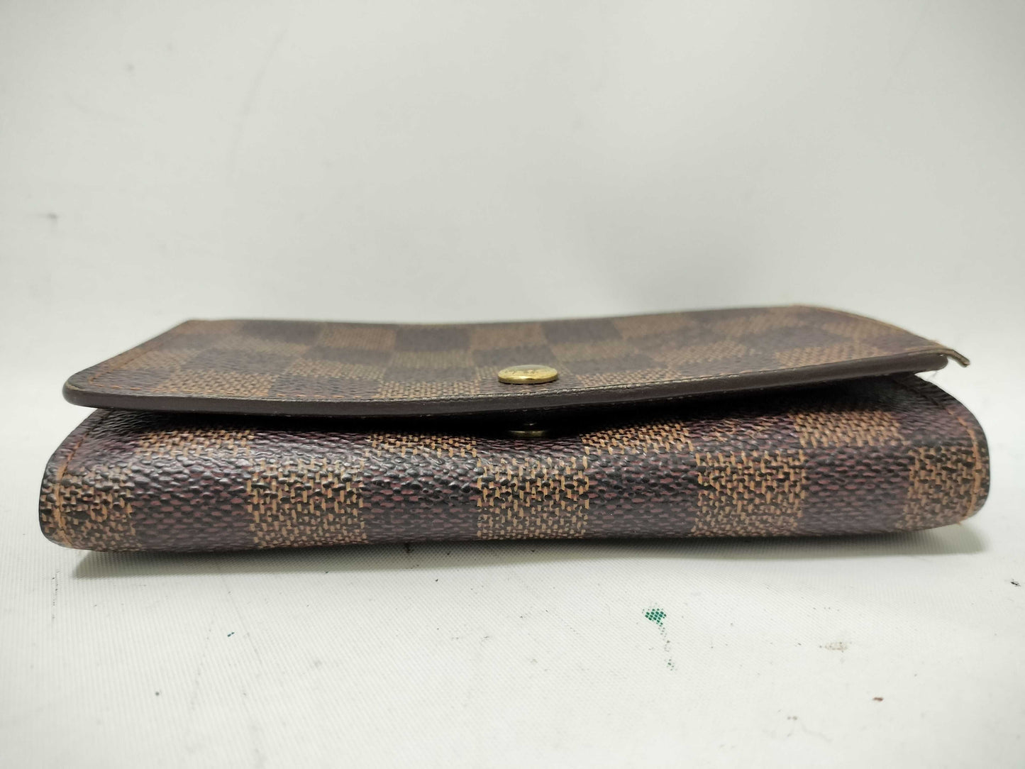 LOUIS VUITTON Damier Louis Vuitton Damier Porto Mone Vivie Dressor Wallet