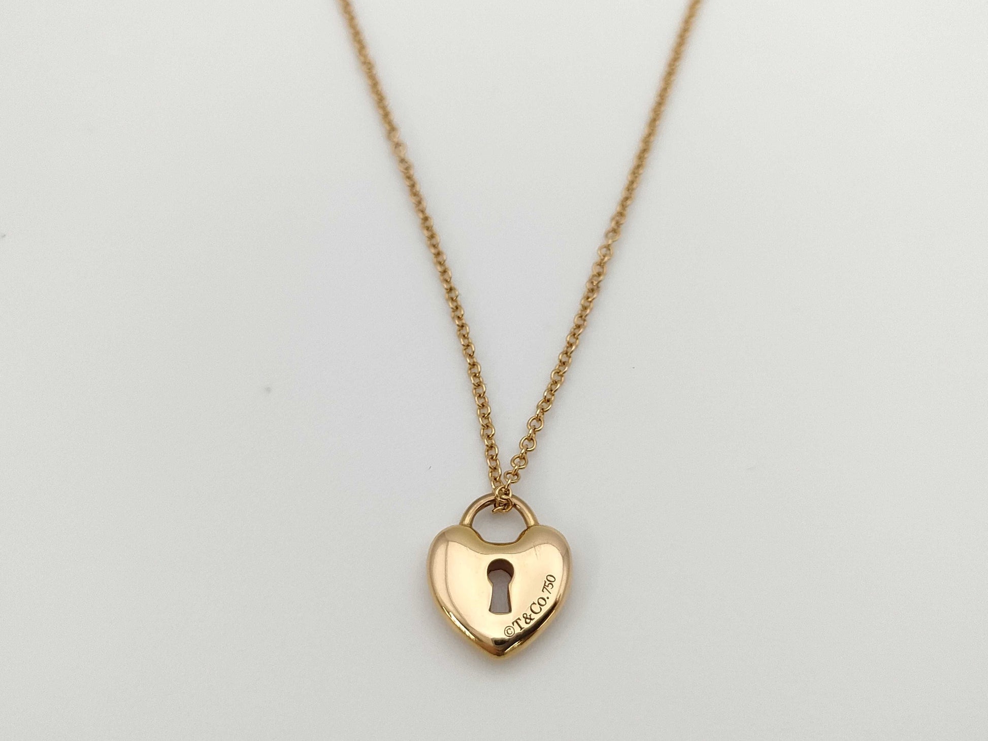 Tiffany&Co. Heartlock YG 750 3.1g Necklace 