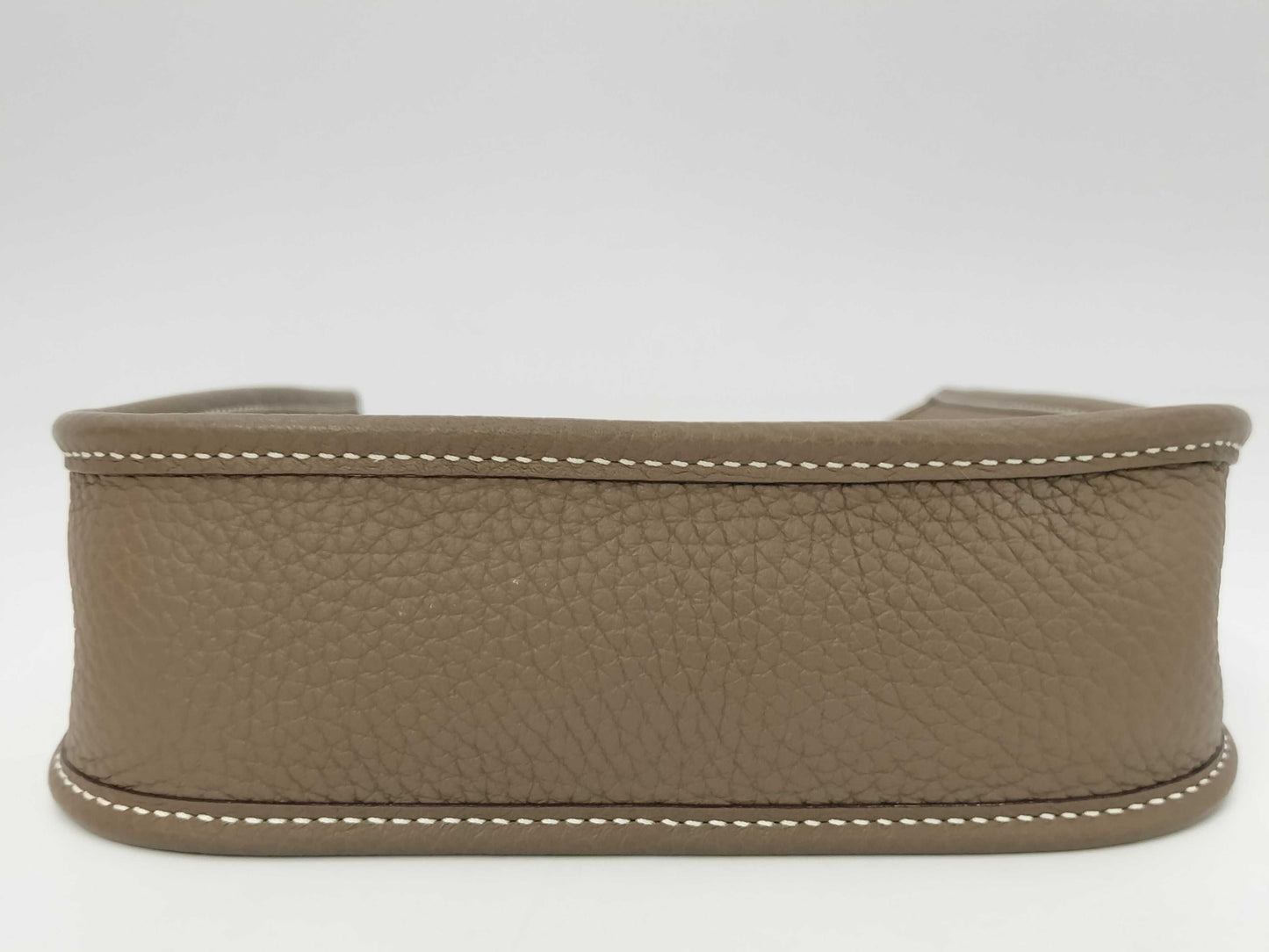 HERMES Evelyn Amazon TPM Trial Clemence Etoup x Blue Indigo Gold Hardware W Engraved Shoulder Bag