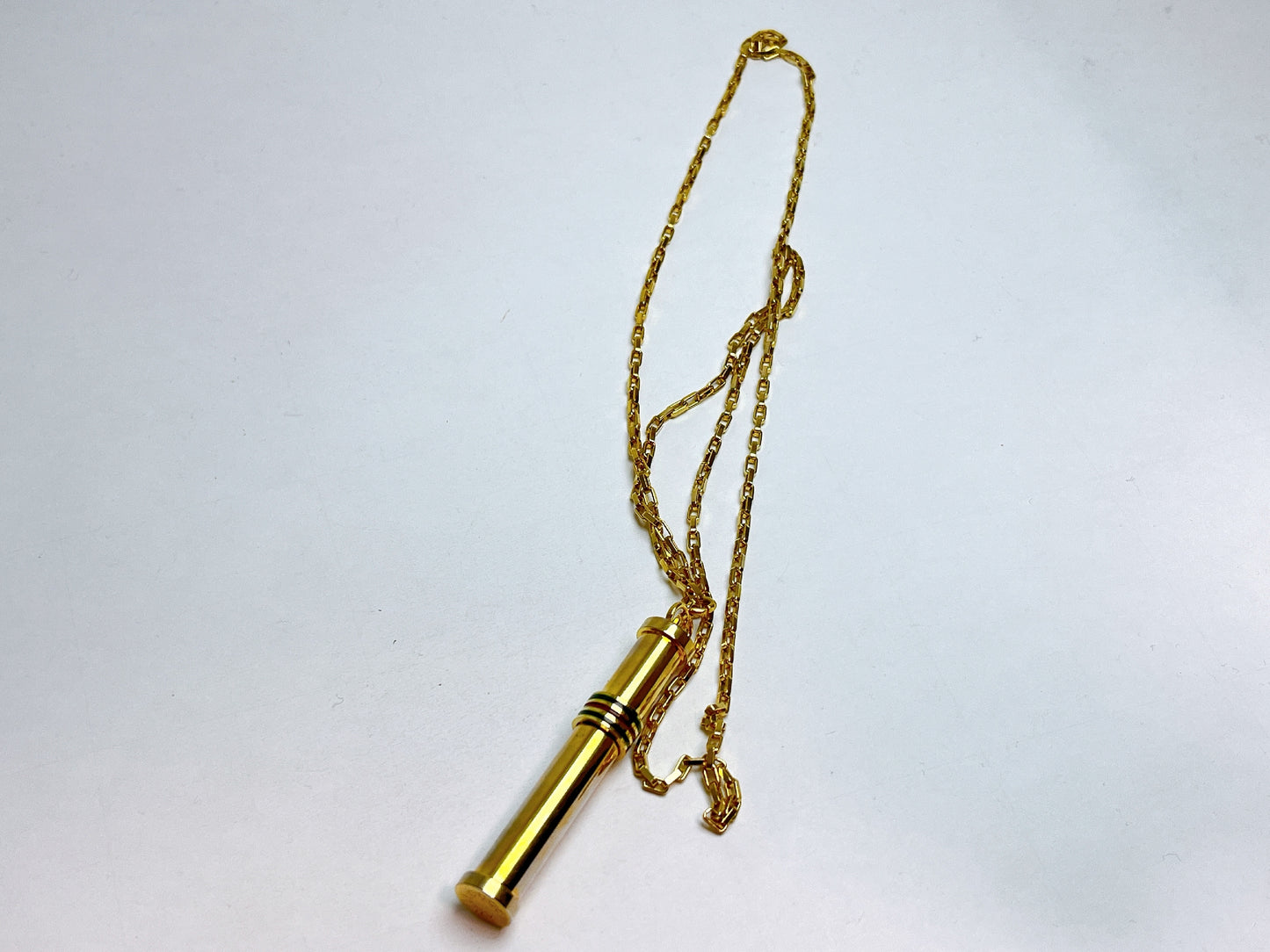 GUCCI Vintage Pill Case Venetian Chain Gold Necklace