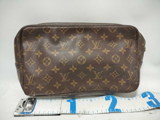 LOUIS VUITTON Monogram Louis Vuitton Monogram True Toilette Pouch