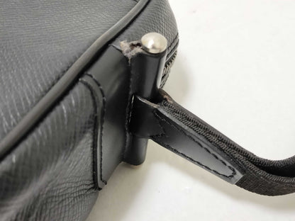 LOUIS VUITTON Taiga Louis Vuitton Taiga Clutch Bag Second Bag