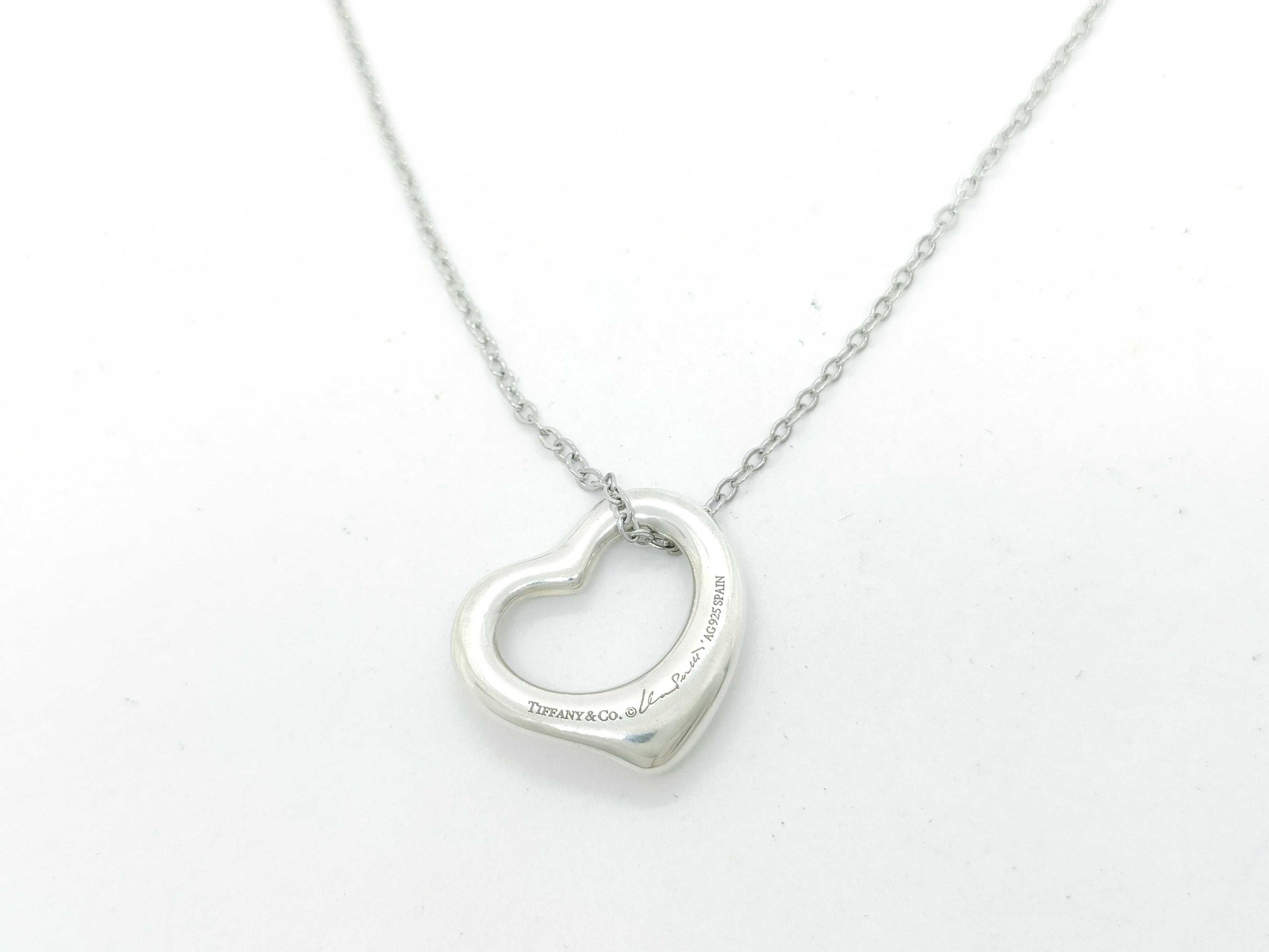 Tiffany & Co. Open Heart Necklace, 3.2g