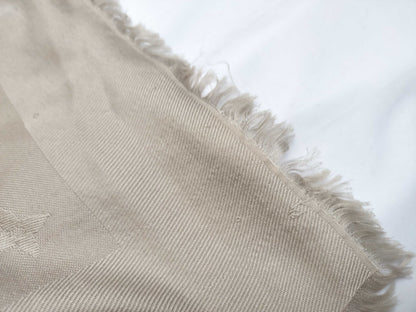 LOUIS VUITTON Louis Vuitton Beige Shawl Other Apparel