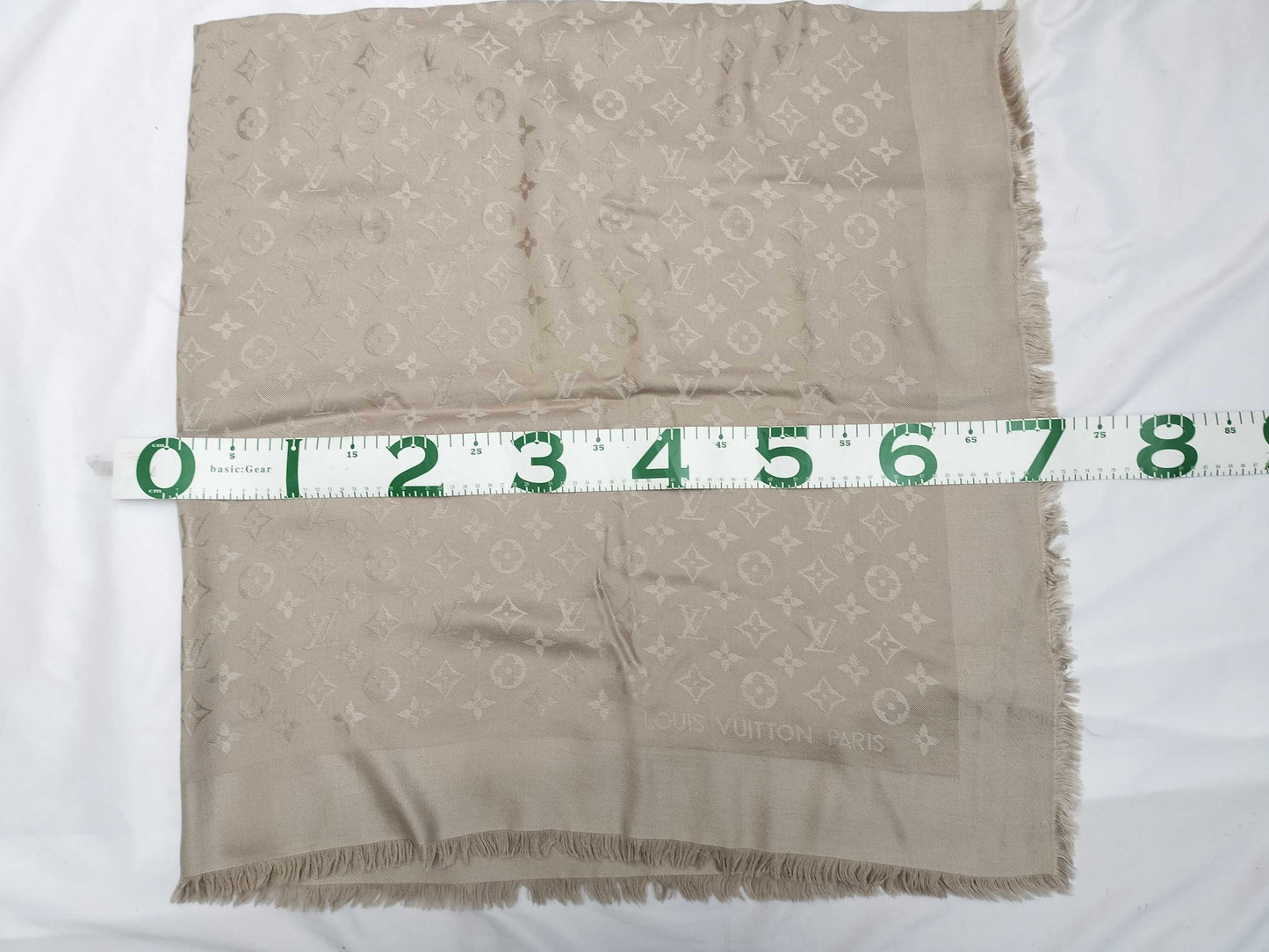 LOUIS VUITTON Louis Vuitton Beige Shawl Other Apparel