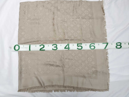 LOUIS VUITTON Louis Vuitton Beige Shawl Other Apparel