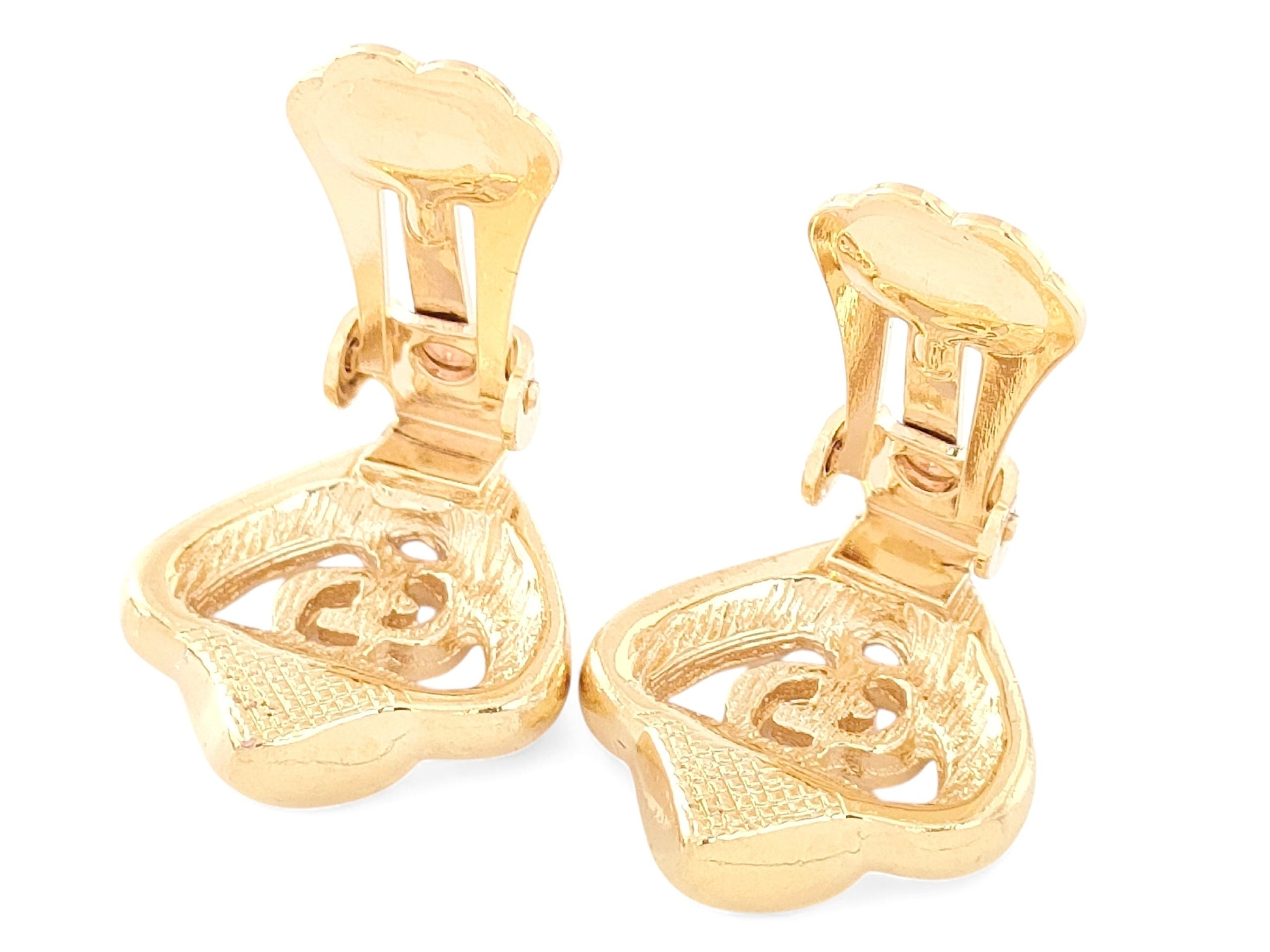 Dior Christian Dior, gold-toned, twisted heart design, logo, earrings, 5.6g ring