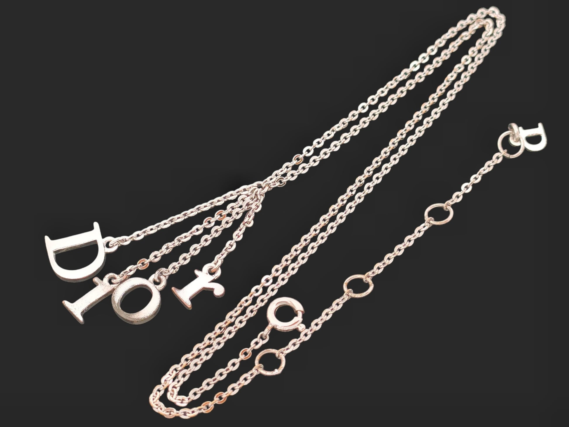 Dior Dior Silver Color Swing Logo Design Pendant Necklace 3.9g Necklace