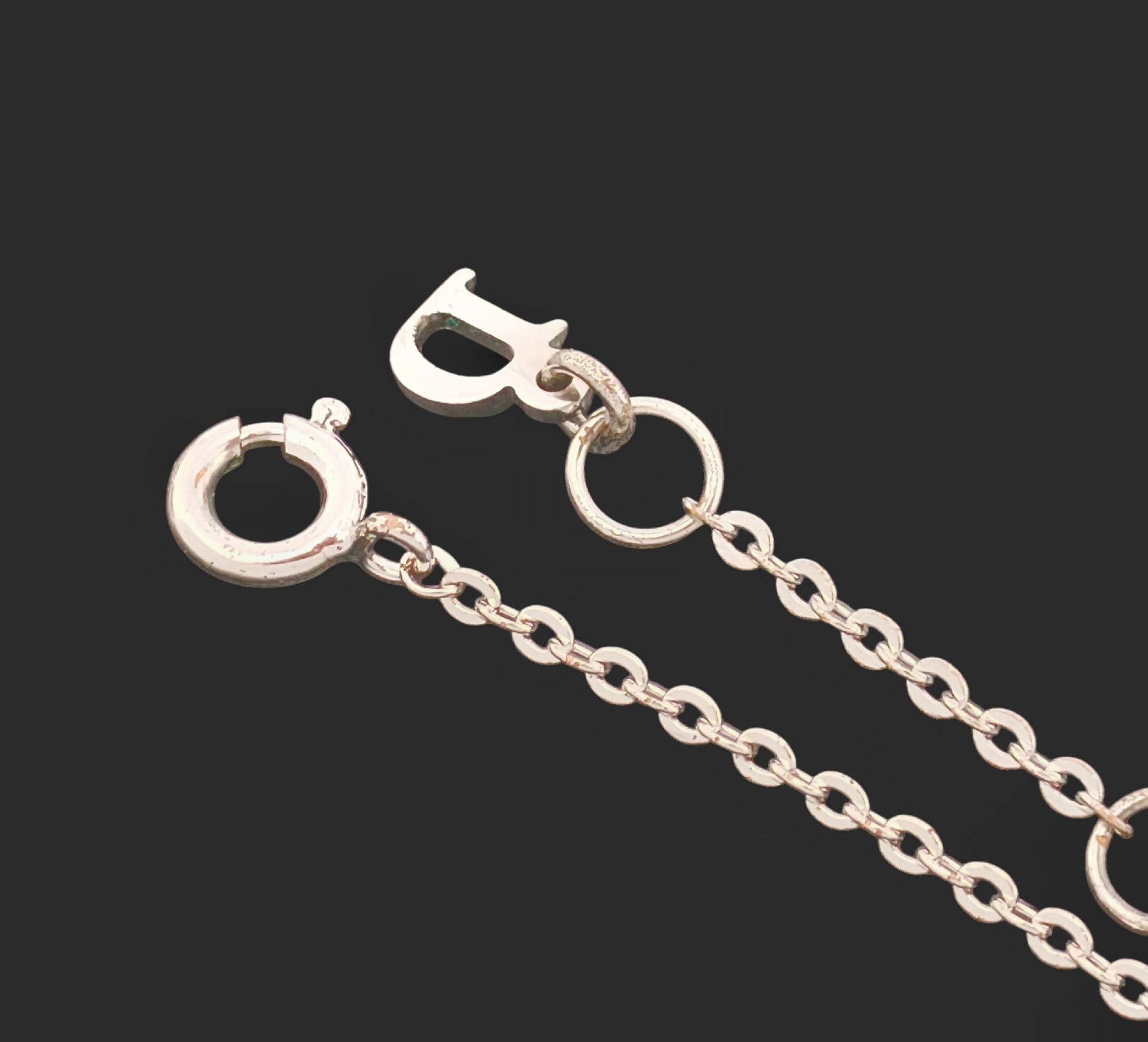 Dior Dior Silver Color Swing Logo Design Pendant Necklace 3.9g Necklace