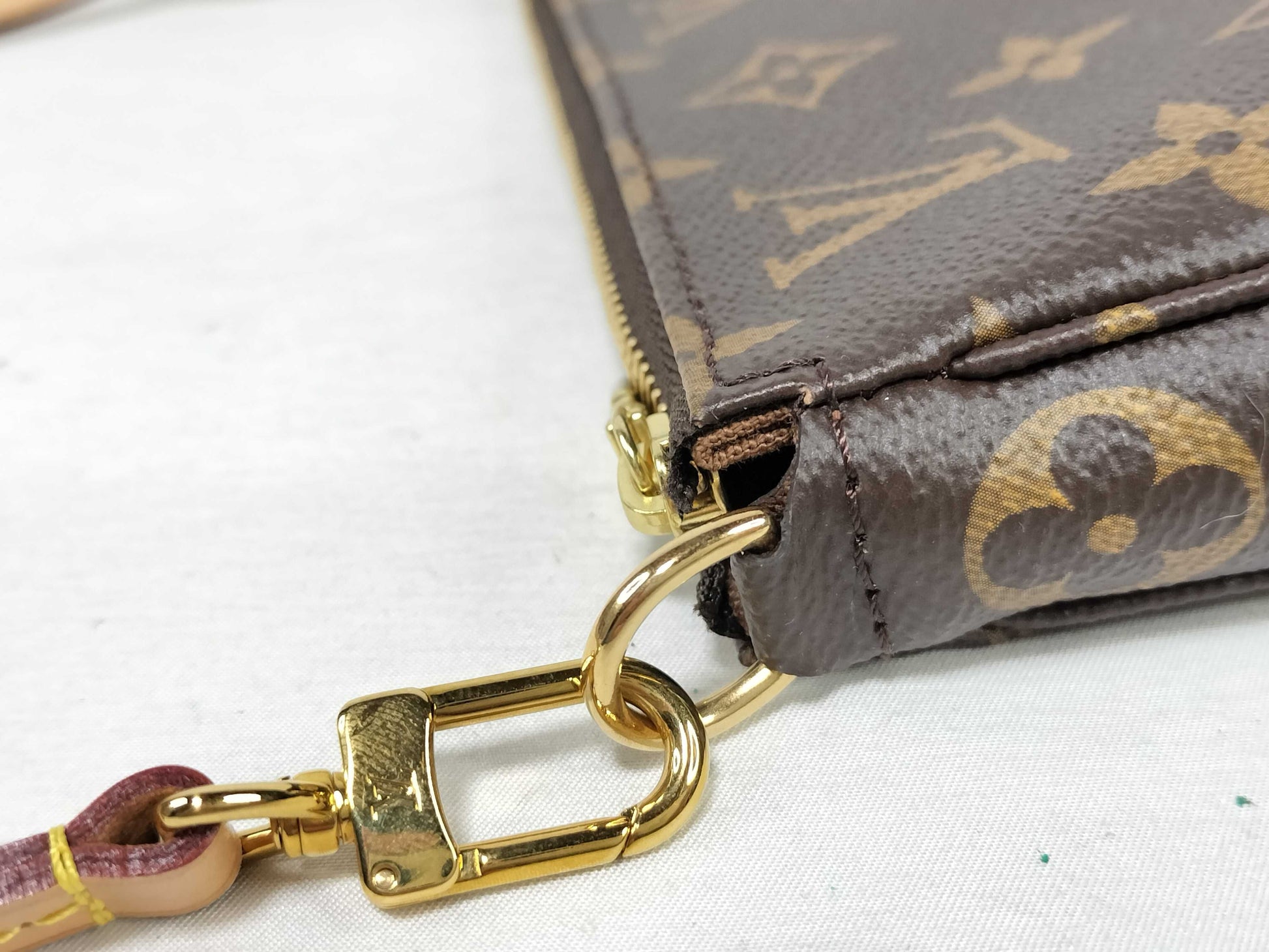 LOUIS VUITTON Monogram Monogram Accessoir MB0186 Handbag