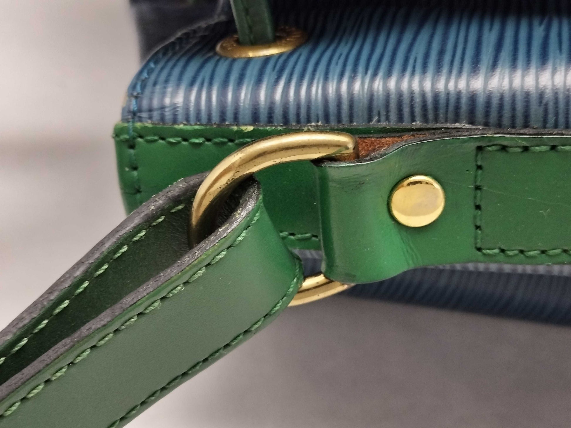 LOUIS VUITTON Epi Epi Noe Shoulder Bag Shoulder Bag