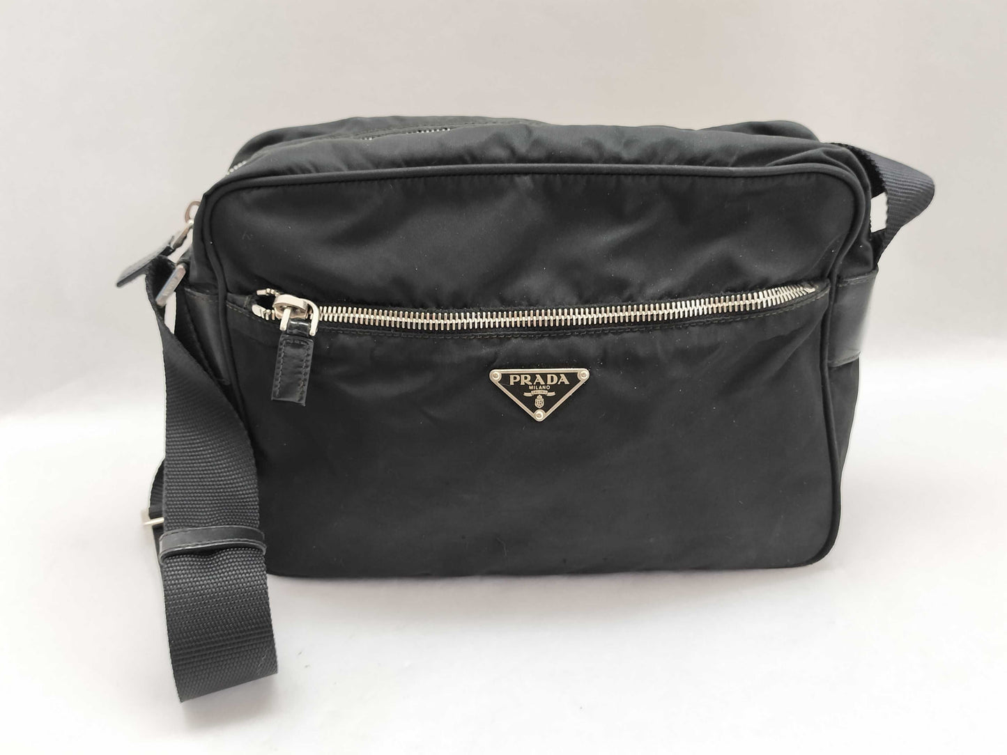 PRADA Nylon PRADA Camera Bag Front Zip Shoulder Bag Shoulder Bag
