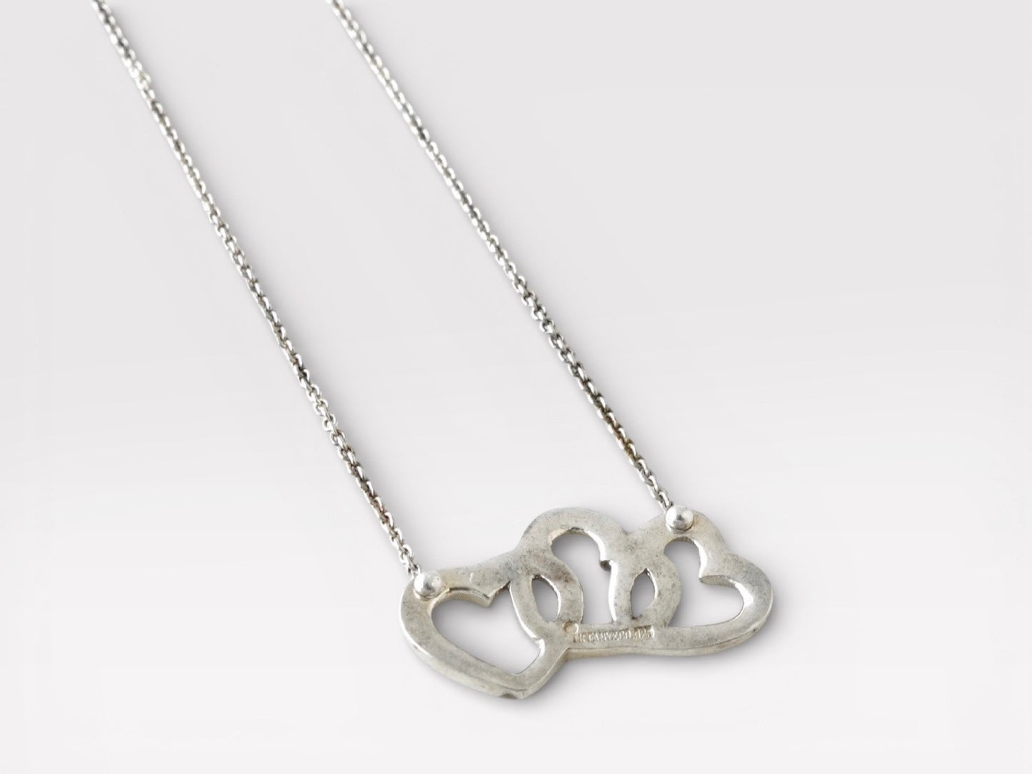 Tiffany&Co. Tiffany Triple Heart Silver 925 Necklace
