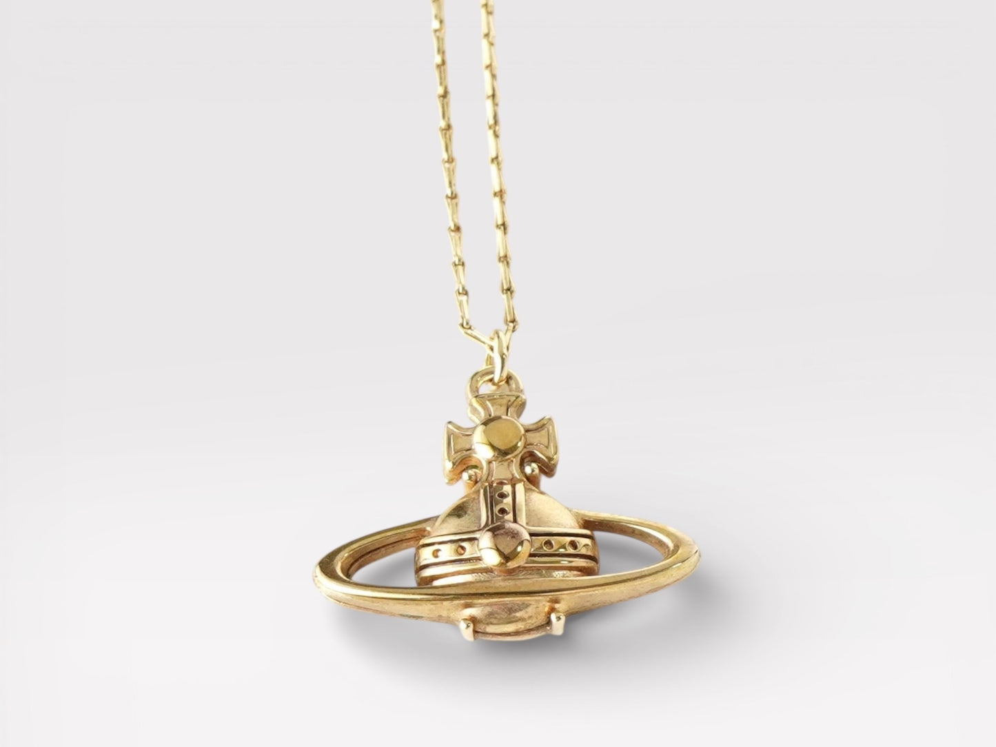 Vivienne Westwood Orb GP Gold Boxed Necklace