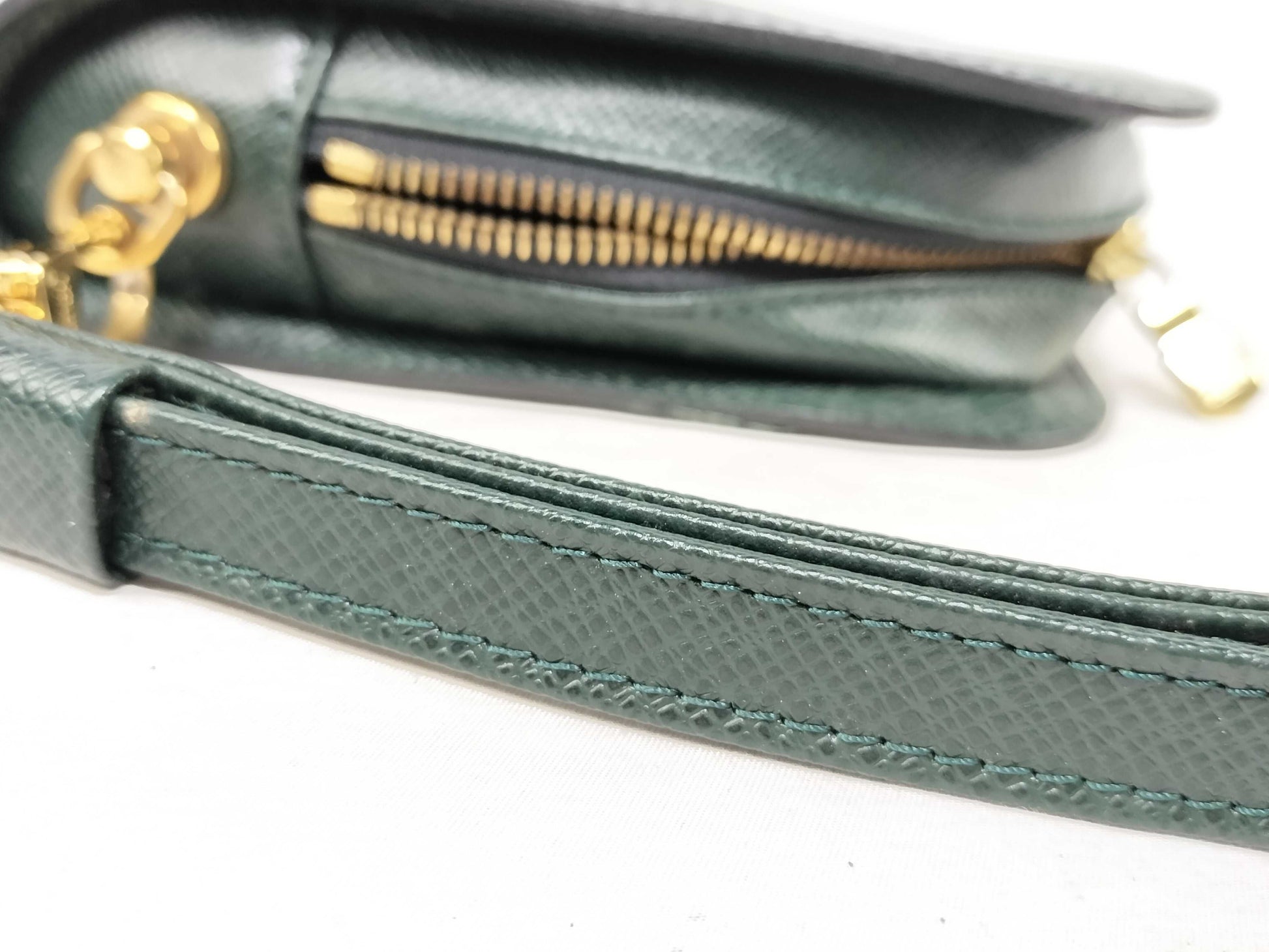 LOUIS VUITTON Epi Louis Vuitton M30184 Baikal VI0985 Second Bag Clutch Bag Taiga Second Bag