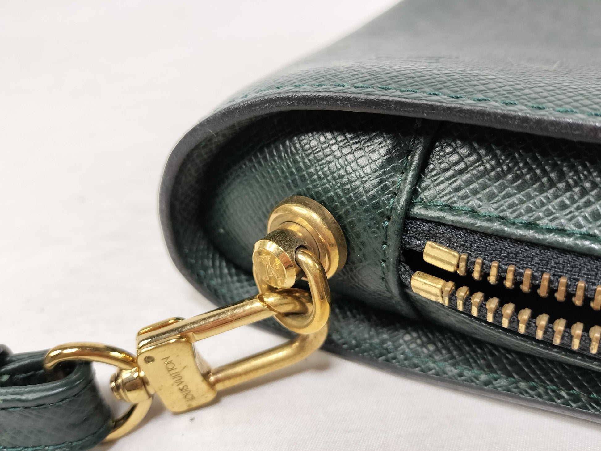 LOUIS VUITTON Epi Louis Vuitton M30184 Baikal VI0985 Second Bag Clutch Bag Taiga Second Bag