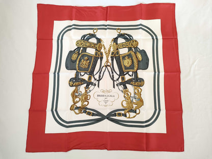 HERMES Carre Hermes Scarf Red/White Scarf