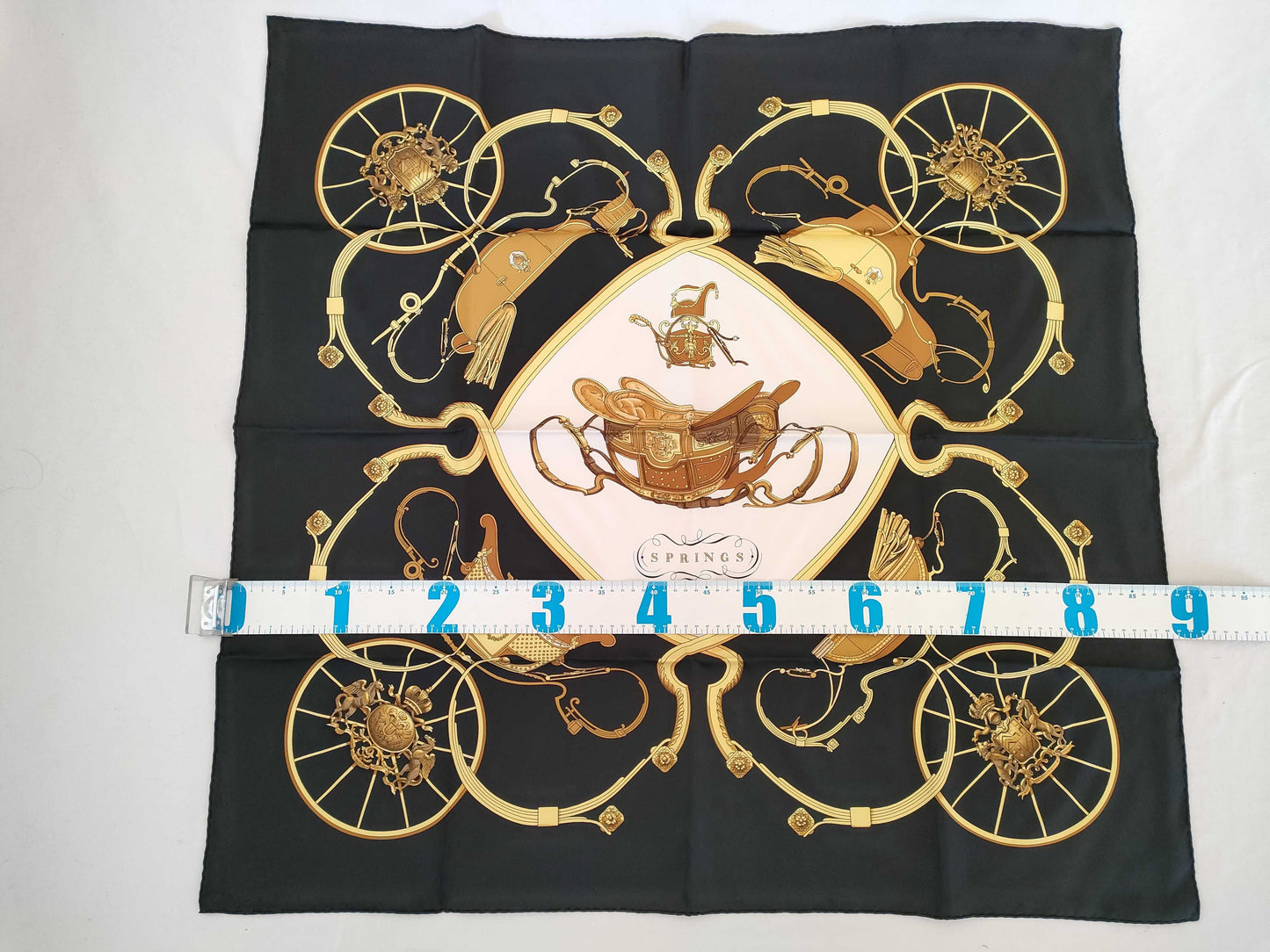 HERMES Carre Hermes Scarf Black/Gold Scarf