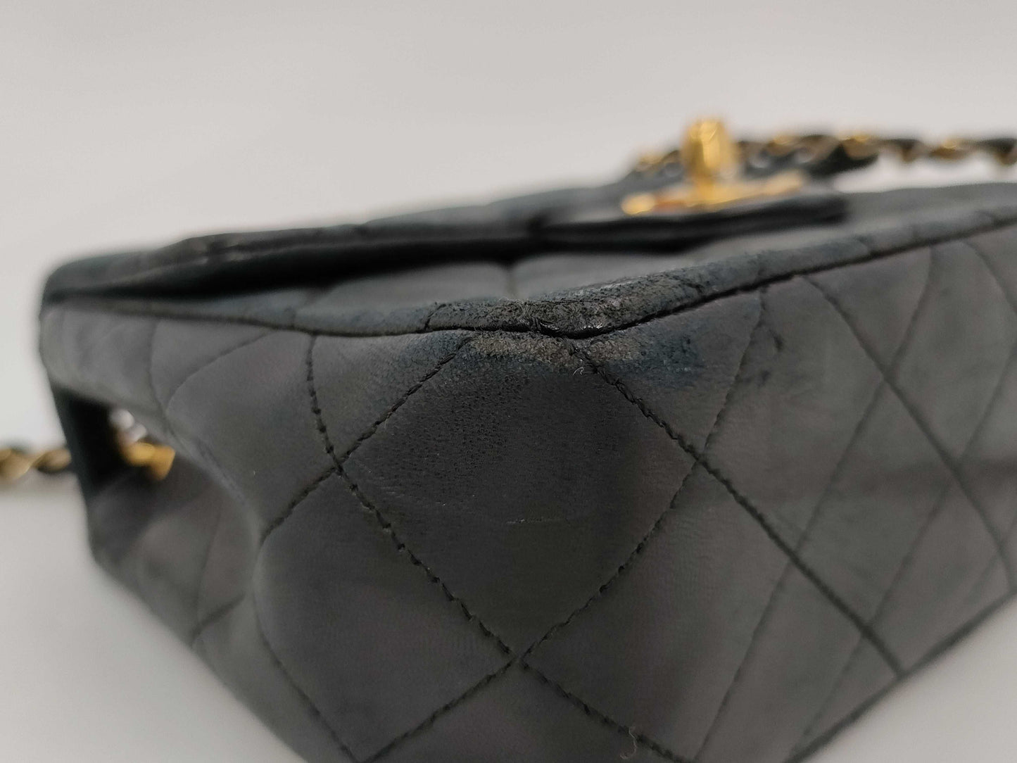 CHANEL Mini Matlasse 18 Lambskin Chain Shoulder Bag 1682993 Shoulder Bag