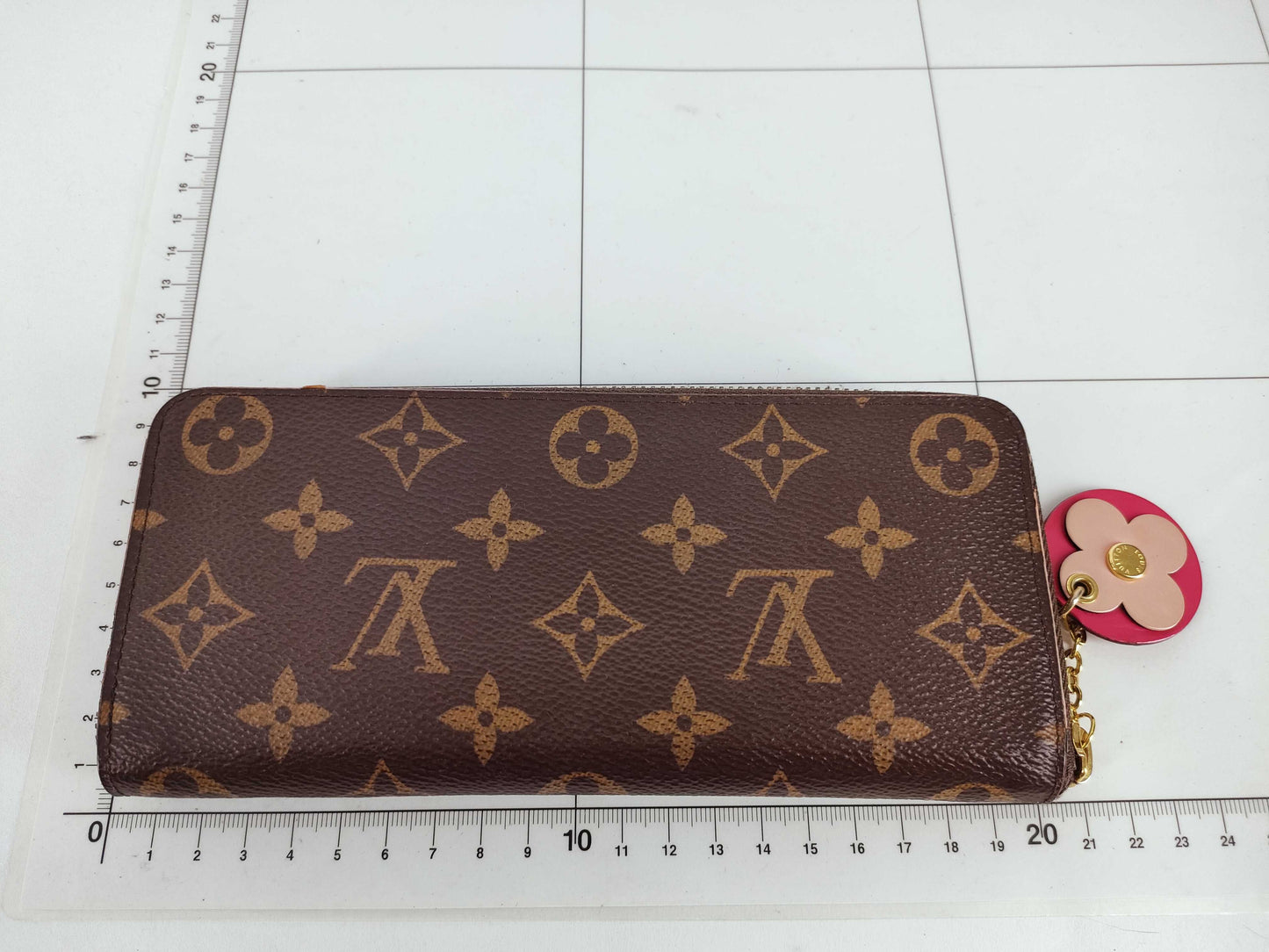LOUIS VUITTON Monogram LV Monogram Portefeuil Clemence Flower M64201 GI2119 Wallet