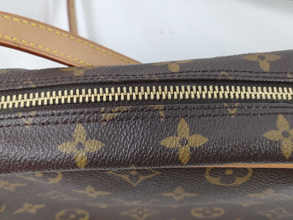 LOUIS VUITTON Monogram Louis Vuitton Trocadero Shoulder Bag