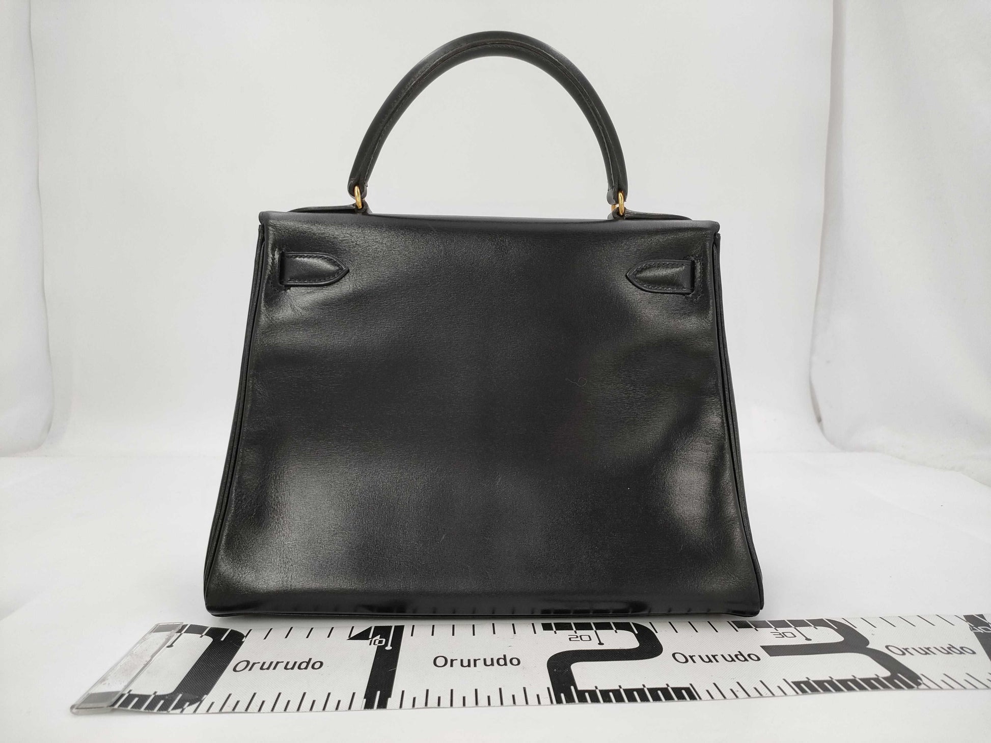 HERMES Kelly 28 Box Calf Black Gold Fittings Inseam 〇T Engraved Handbag