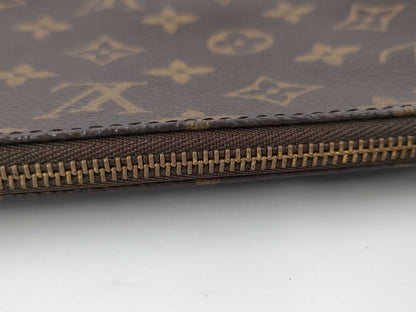 LOUIS VUITTON Louis Vuitton Monogram Accessoir Pouch