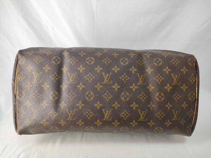 LOUIS VUITTON Monogram Louis Vuitton Speedy 40 Monogram Boston Bag