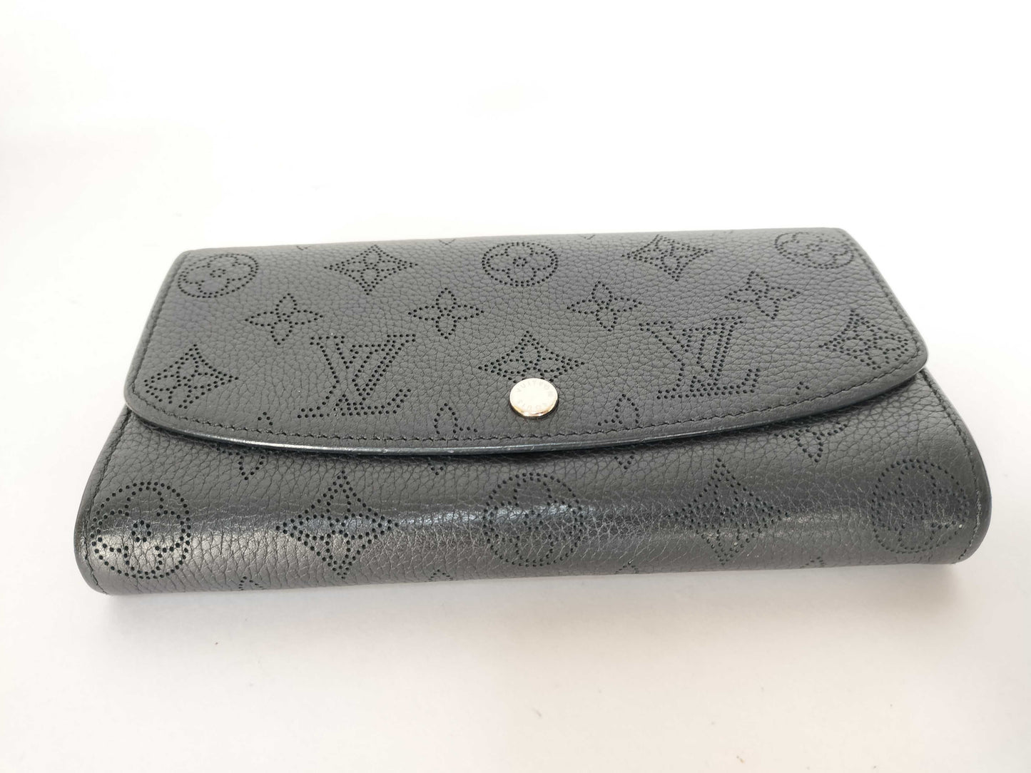 LOUIS VUITTON Mahina Louis Vuitton Porte-Feuille Iris Wallet M60143 Wallet