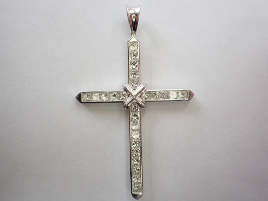 Cloth D1.95ct PT850 6.0g Pendant Top 