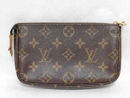 LOUIS VUITTON Monogram Louis Vuitton Monogram Pochette Accessoires Pouch